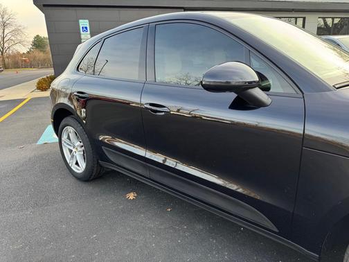 2019 Porsche Macan 