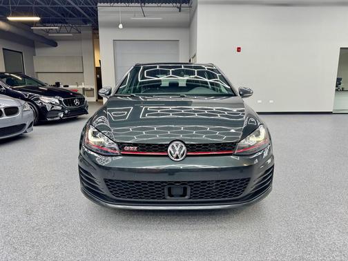 2016 Volkswagen Golf GTI 2.0T Autobahn w/Performance Package 4-Door