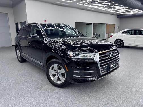 2017 Audi Q7 2.0T Premium