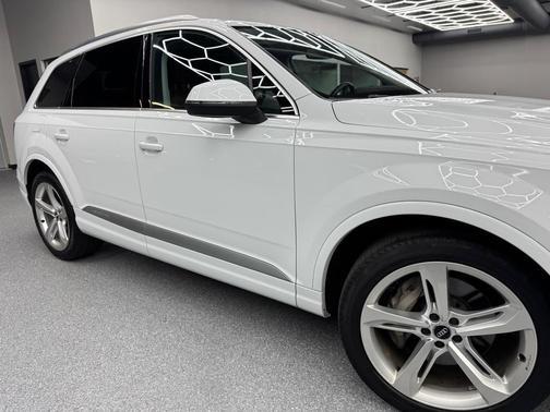 2019 Audi Q7 55 Prestige