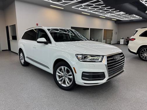 2018 Audi Q7 2.0T Premium Plus