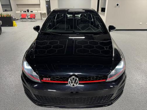 2016 Volkswagen Golf GTI 2.0T Autobahn w/Performance Package 4-Door