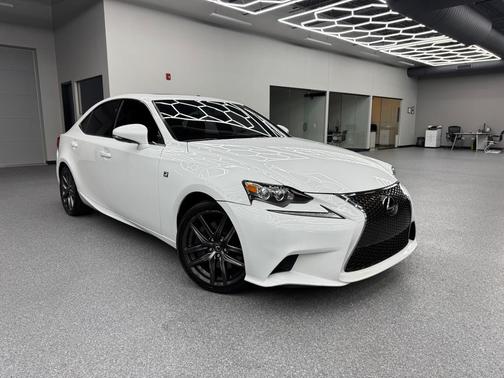 2016 Lexus IS 300 Base