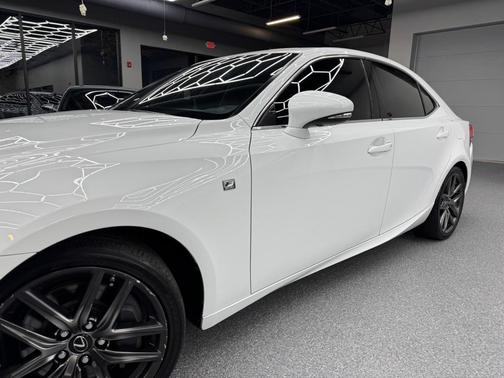 2016 Lexus IS 300 Base
