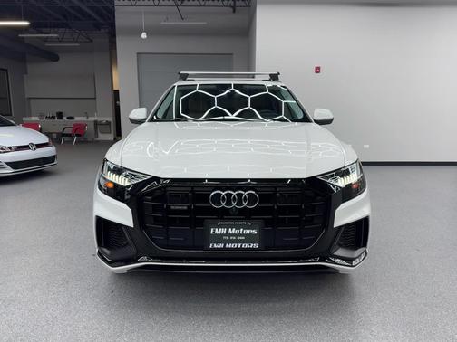 2020 Audi Q8 55 Prestige