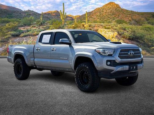 2017 Toyota Tacoma 