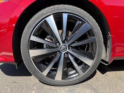 2022 Nissan Altima 2.5 SR