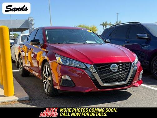 2022 Nissan Altima 2.5 SR