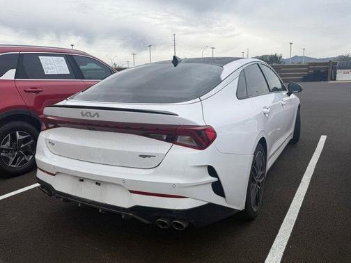 2022 Kia K5 GT