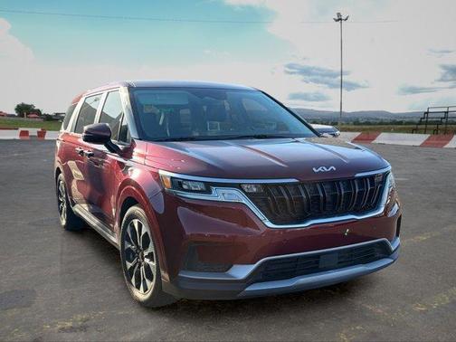 Flare Red 2022 Kia Carnival EX