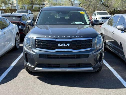 2022 Kia Telluride LX