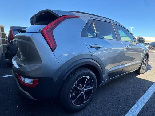 2023 Kia Niro EX