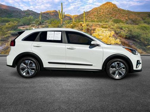 2022 Kia Niro EV S
