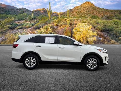 2020 Kia Sorento LX