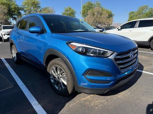 2017 Hyundai TUCSON SE
