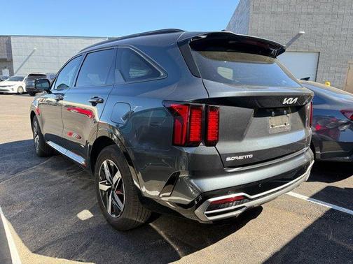 2023 Kia Sorento EX