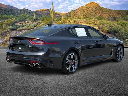 2019 Kia Stinger GT1