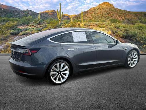 2018 Tesla Model 3 
