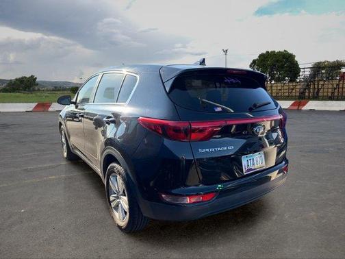 Black Cherry 2018 Kia Sportage LX