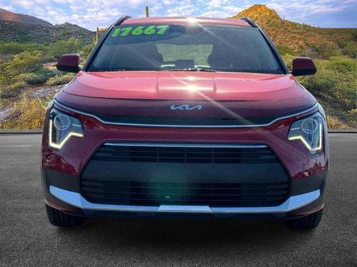2024 Kia Niro LX