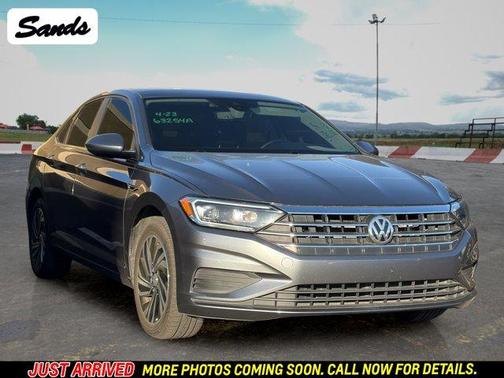 Platinum Gray Metallic 2020 Volkswagen Jetta 1.4T SEL