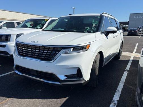 2022 Kia Carnival SX