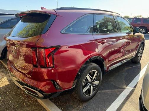 2023 Kia Sorento S