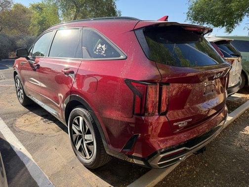 2023 Kia Sorento S