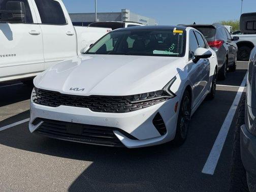 2022 Kia K5 EX