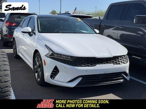 2022 Kia K5 EX
