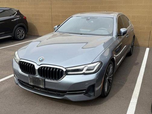 2021 BMW 530 i