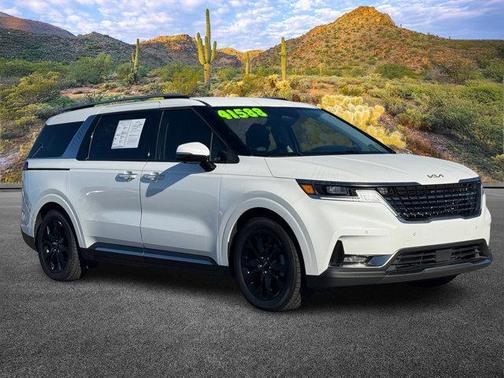 2024 Kia Carnival SX