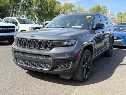 2021 Jeep Grand Cherokee L Laredo