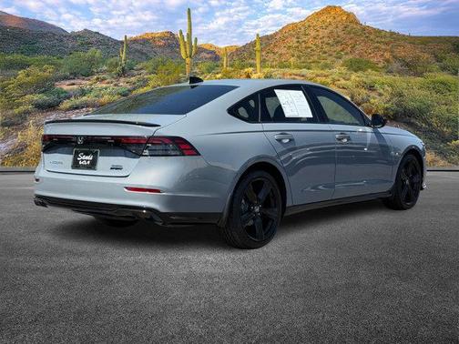 2023 Honda Accord Hybrid Sport-L
