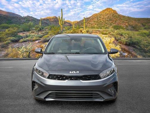 Gravity Gray 2023 Kia Forte LXS