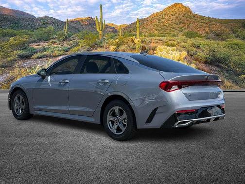 2021 Kia K5 LXS