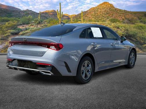 2021 Kia K5 LXS