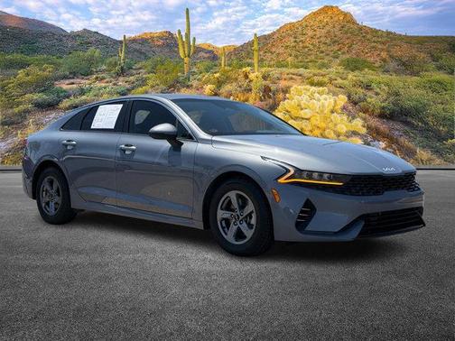 2022 Kia K5 LXS