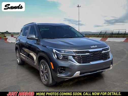 Gravity Gray 2024 Kia Seltos S