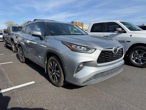 2020 Toyota Highlander XLE