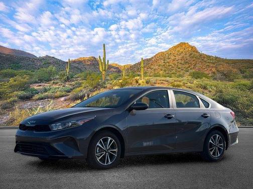 Gravity Gray 2024 Kia Forte LXS
