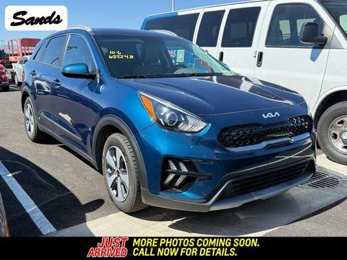 2022 Kia Niro LX