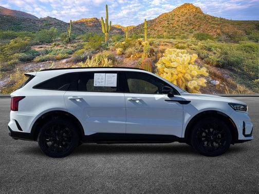 2023 Kia Sorento SX