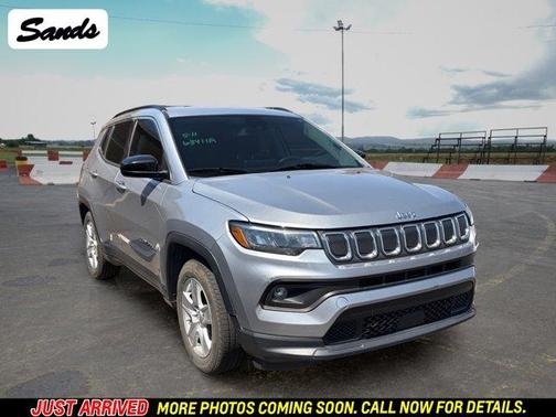 Billet Silver Metallic Clearcoat 2022 Jeep Compass Latitude