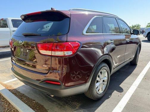 2018 Kia Sorento LX