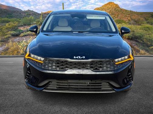 2022 Kia K5 EX