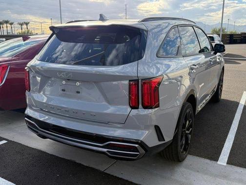 2022 Kia Sorento SX