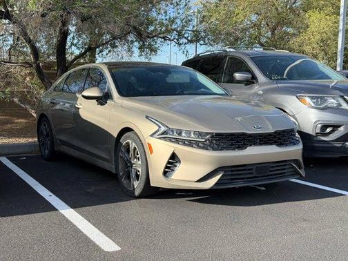 2021 Kia K5 EX