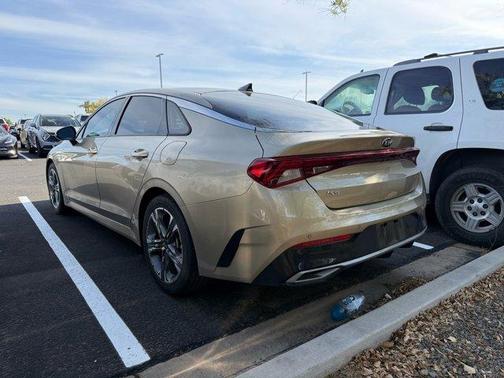 2021 Kia K5 EX