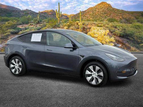 2023 Tesla Model Y Base
